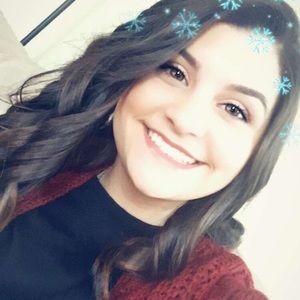 Meet your Posher, Vanessa